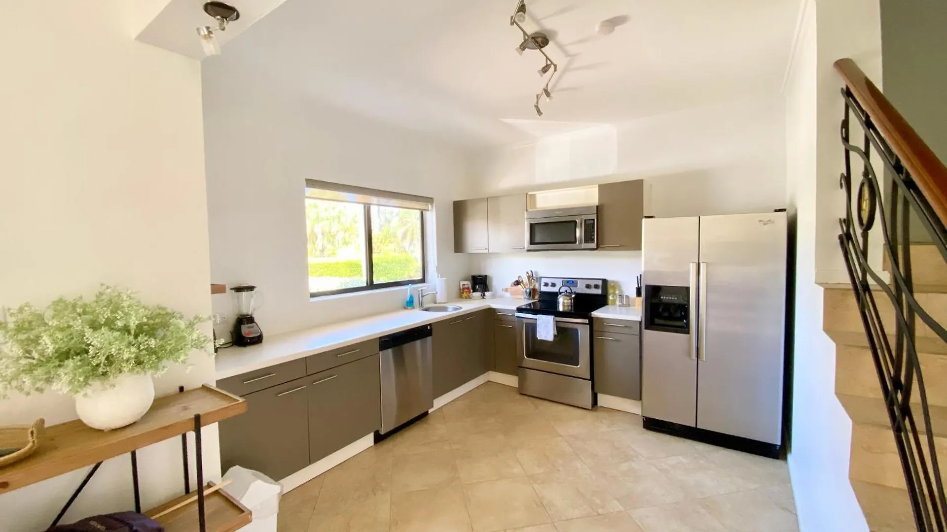 Casa Azure Aruba Villa Palm Beach Holiday home
