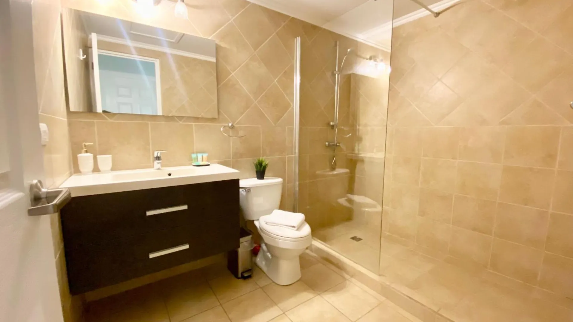Casa Azure Aruba Villa Palm Beach